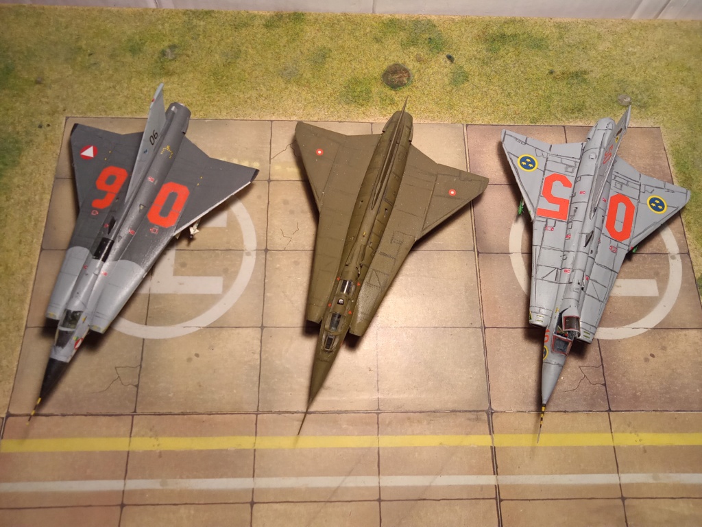 Saab J35 J Draken Suéde 1998 / Airfix Img20378