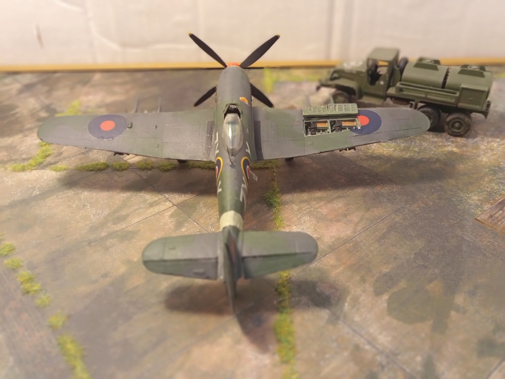 [Airfix] 1/72 - Hawker Typhoon IB / Hollande 1944 Img20830