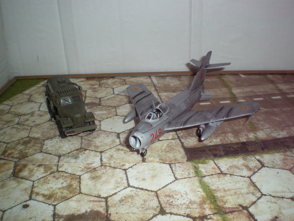  Mig 17F / Mongolie 1966/ Airfix Imgp0663