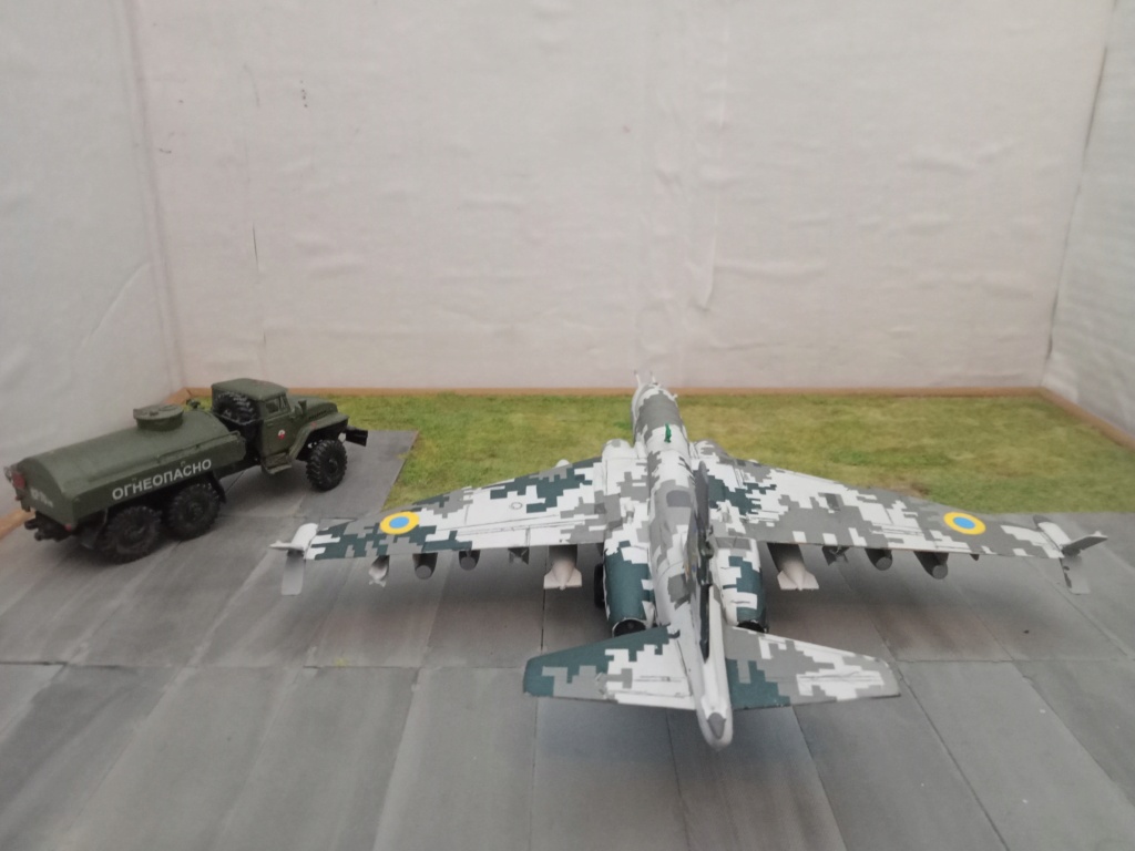 [Revell] [Sukhoi SU 25 M1 Ukraine digi-camo 2022 Su_25_15