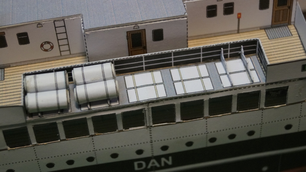 Die  Eisenbahnfähre MS DAN 1:160 gebaut von Guennie - Seite 4 Dsc06093