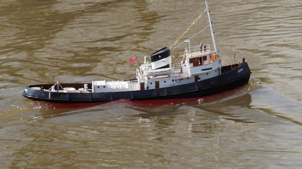 Fertig - Sea Going tug im Maßstab 1:35 gebaut von guennie - Seite 27 Dsc06520