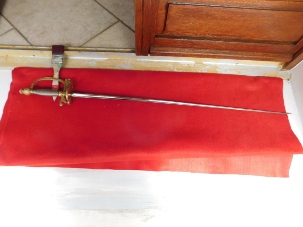 épée d'officier d'ordonnance de l'empereur Napoléon 3 Dscn1810