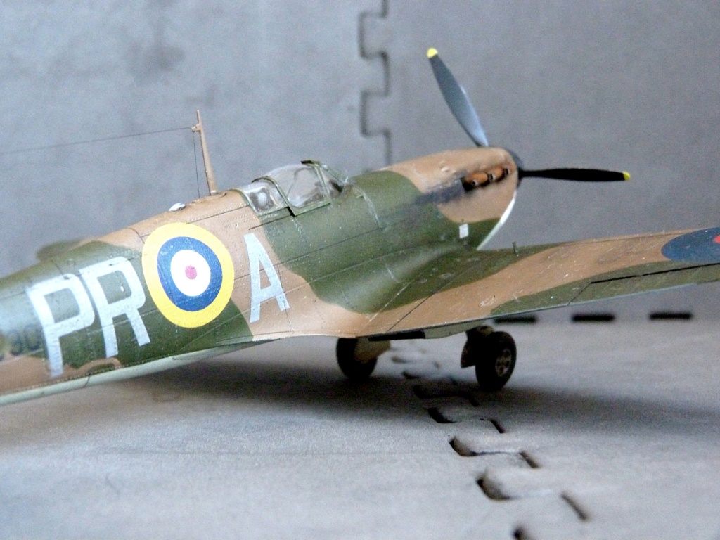 [Eduard] 1/48 - Supermarine Spitfire Mk.Ia  P1160832