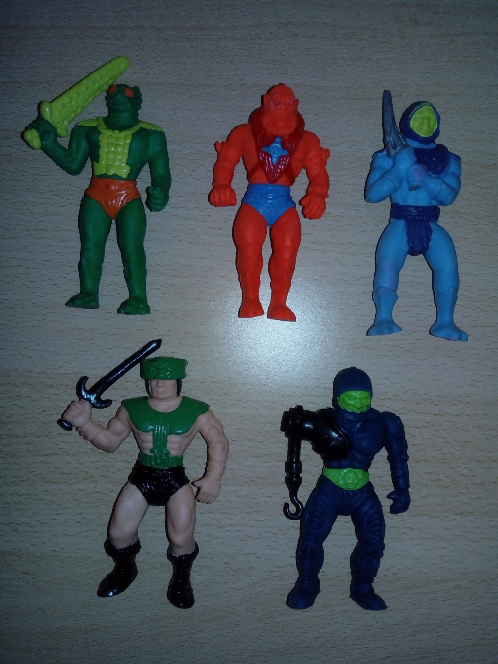 masters - MASTERS OF THE UNIVERSE * GOMMINE * ERASER * MATTEL 1985 Img_2055