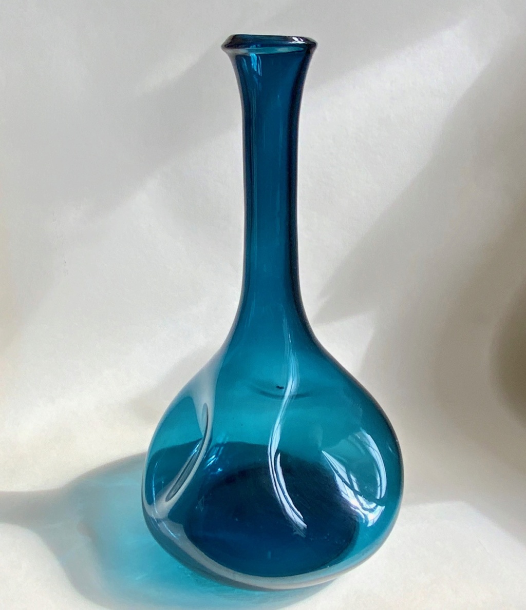 Any info on this scandinavian? decanter / vase Img_0210