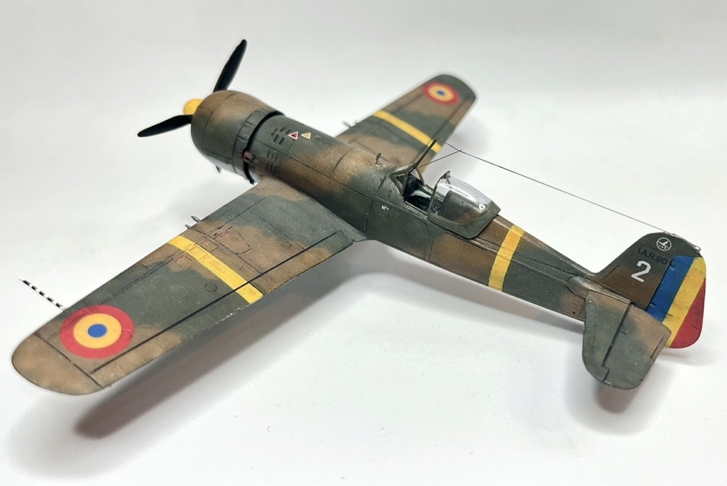 IAR 80 - Sova Models - 1/72 Be000e10