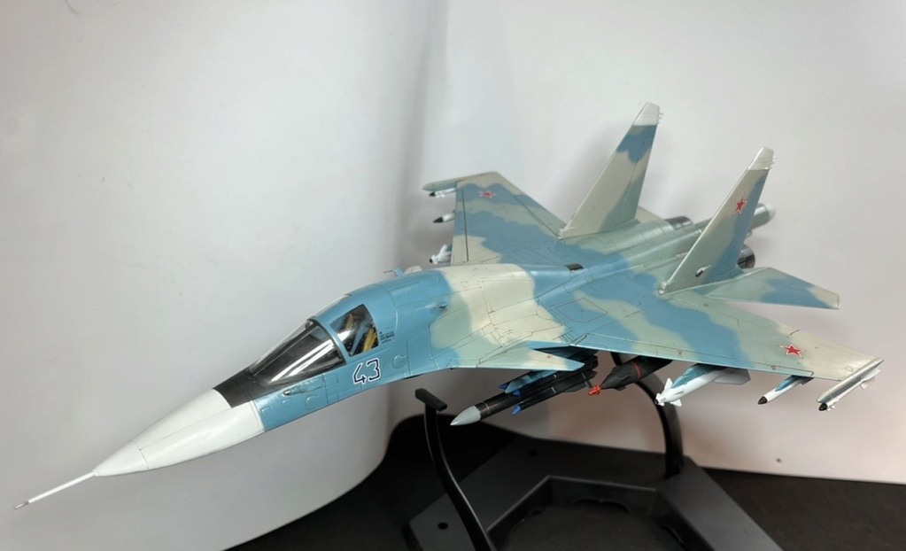 [Italeri] 1/72 - Sukhoi Su-34 Fullback   D4c39610