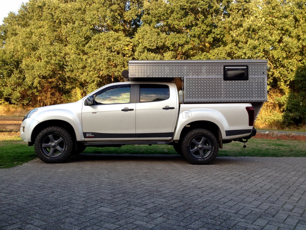 D-Max Tourer mit (fast) fertigem Auto D-max_10