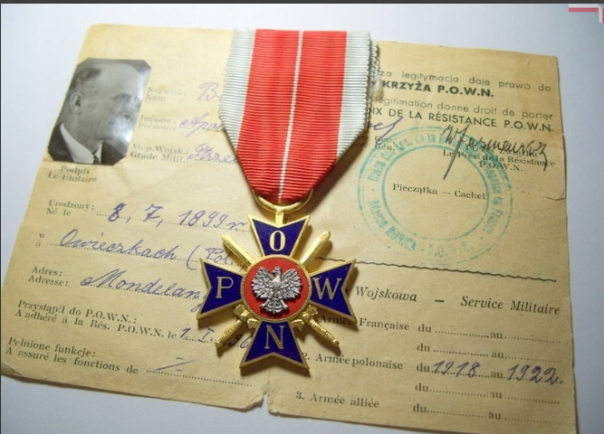 Médaille polonaise Captur11
