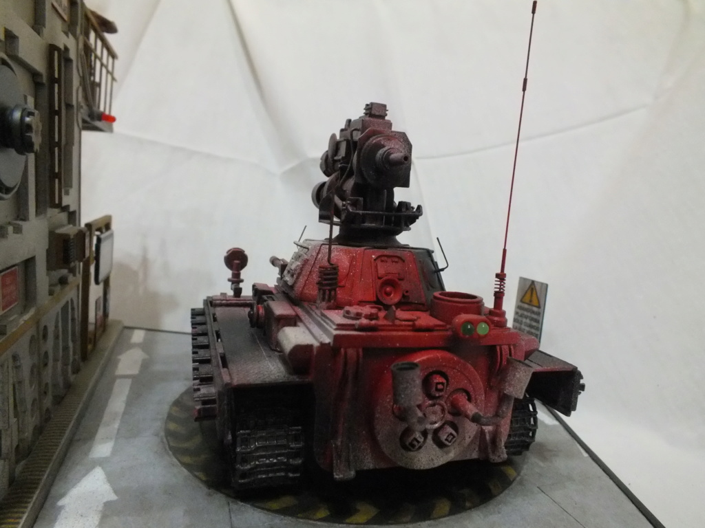 MT: La Fábrica de Tanques Dscf0648