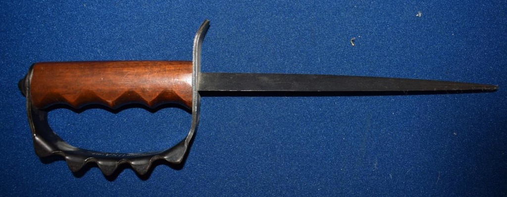 Couteau US WW1 AC.Co 1917 Buds_410
