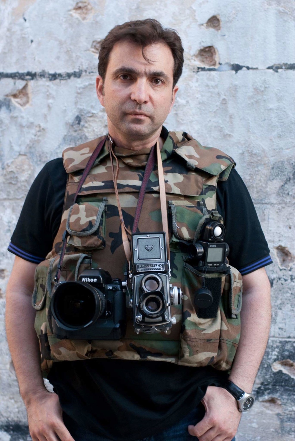 المصور السوري هاكوب فانبسيان و جائزة الصور الضوئية بباريس Fb_img30