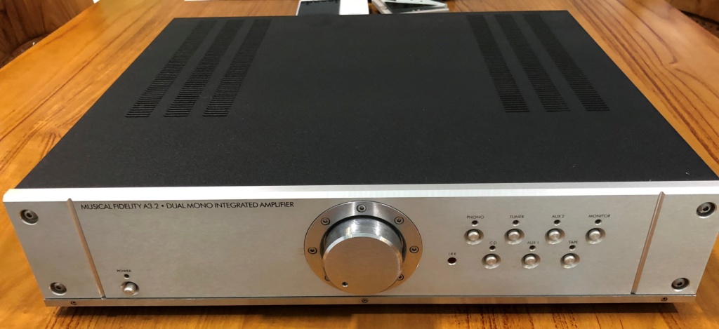 Musical Fidelity A3.2 Dual Mono Integrated amplifier - sold Img_1214