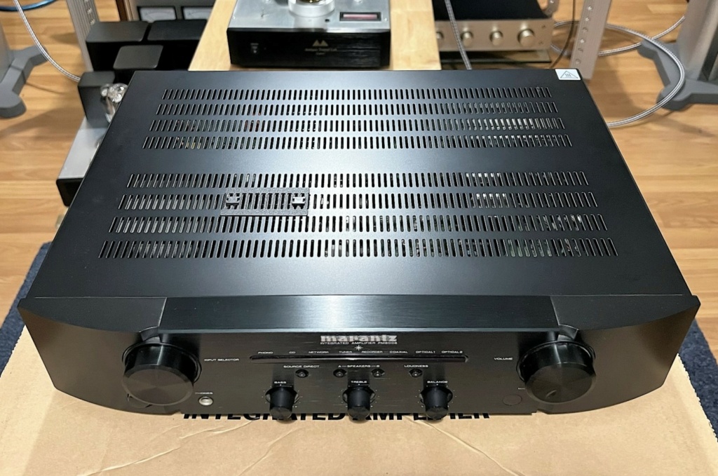 Marantz PM6006 Integrated Amplifier (sold) Img_1233