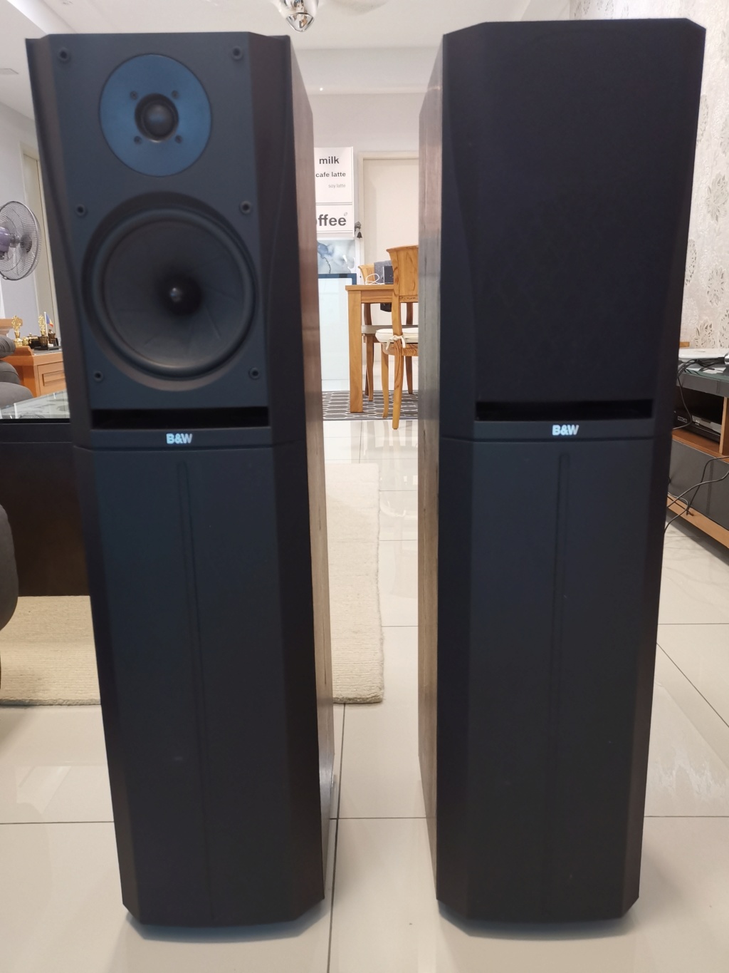 B&W DM305 PRISM System Floorstand Speakers -sold Img_2033