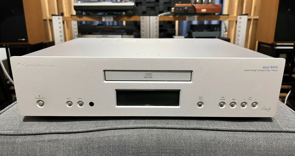 Cambridge Audio 840C CD Player with upsampling. (sold) Img_3525