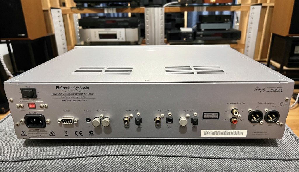 Cambridge Audio 840C CD Player with upsampling. (sold) Img_3526