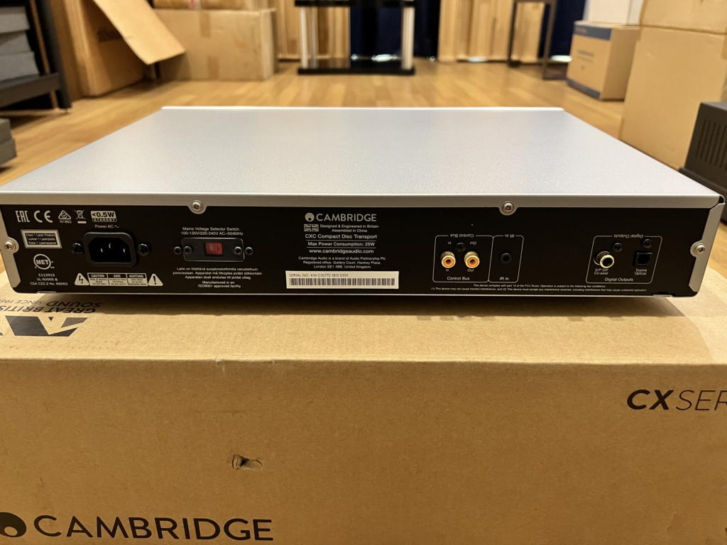 Cambridge Audio CXC CD Transport (sold) Img_5323