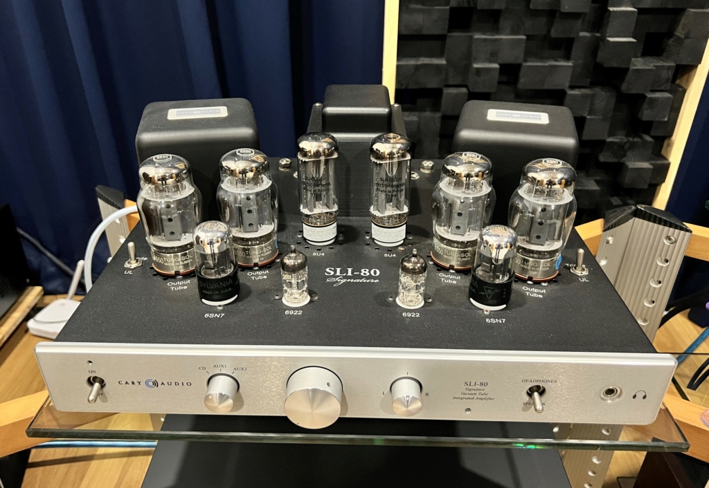 Cary Audio SLI-80 Signature Integrated Amplifier (display unit)