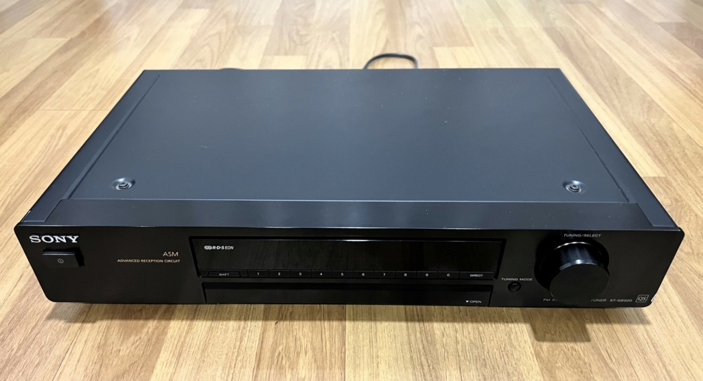 Sony FM Stereo Tuner ST-SB920 QS (sold) Img_5826