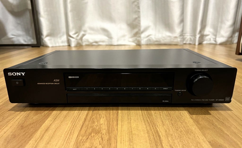Sony FM Stereo Tuner ST-SB920 QS (sold) Img_5827