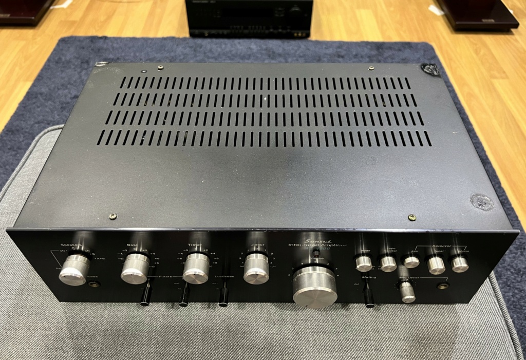 Sansui AU-4900 Integrated Amplifier (SOLD) Img_7434