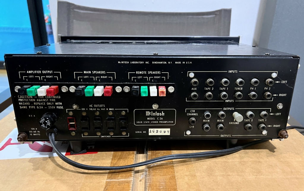 Mcintosh C26 Pre-amplifier (Sold) Img_8023