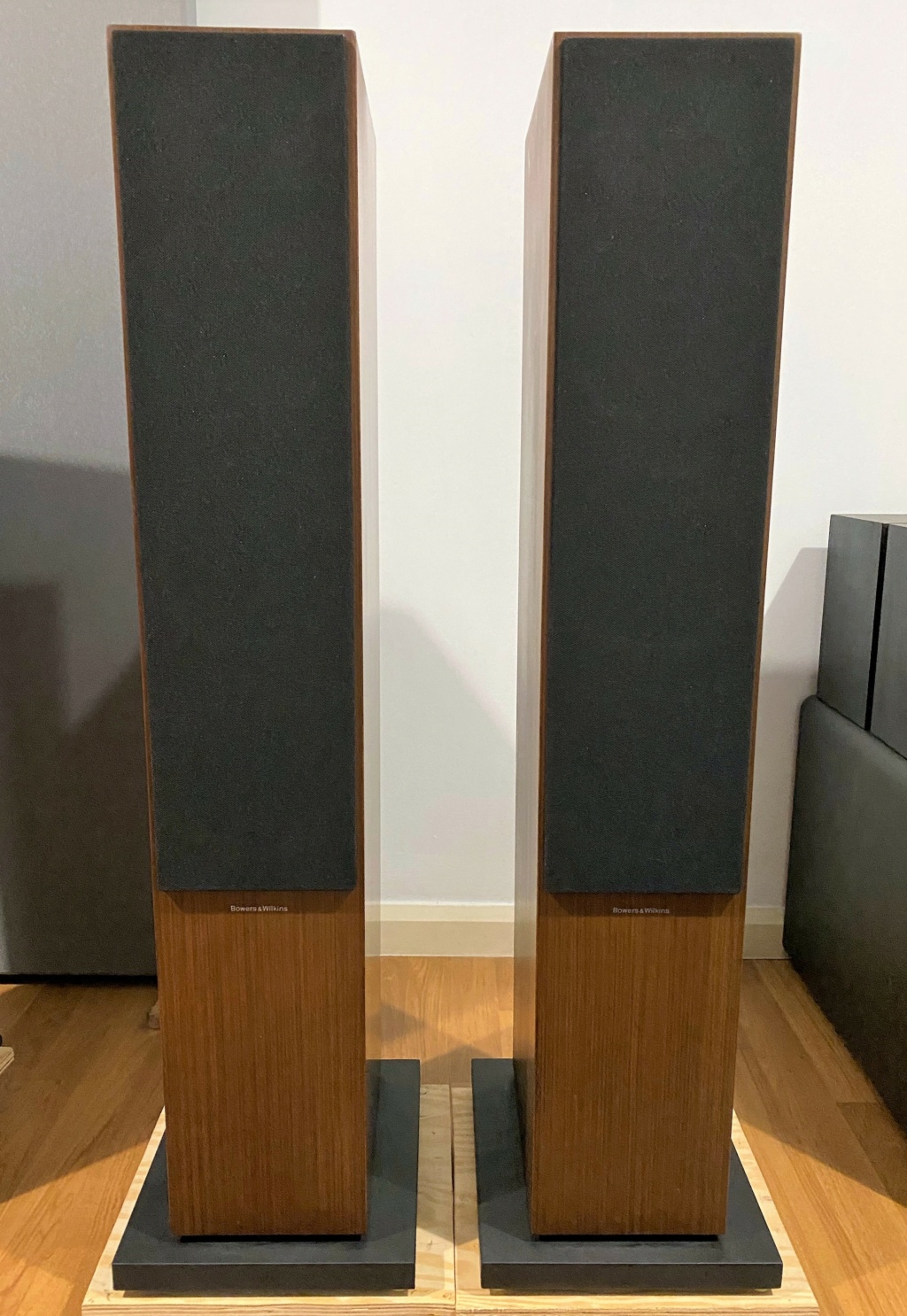 B&W CM8 Floorstand Speaker (sold) Img_9315
