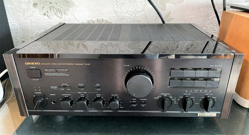 Onkyo Integra A-819XX Integrated Amplifier (sold) Img_9413