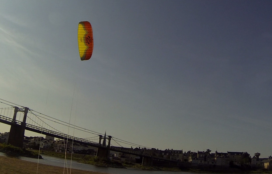 Kite sur la Loire Ingran10