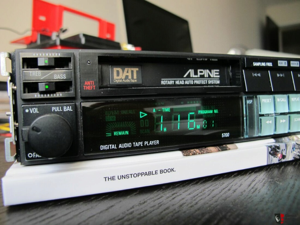 DAT Digital Audio Tape...il principe non ha trovato moglie? Alpine10