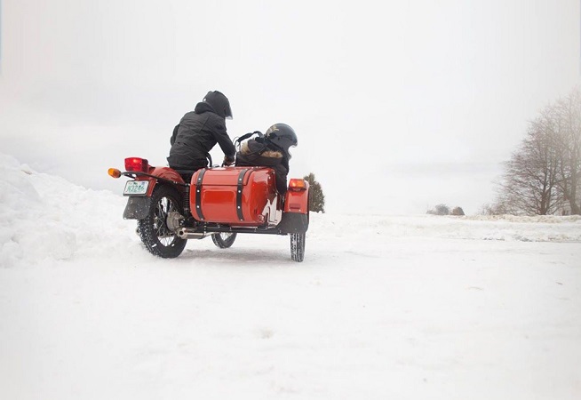 Pilotage side-car ou trois-roues ? Pilota14