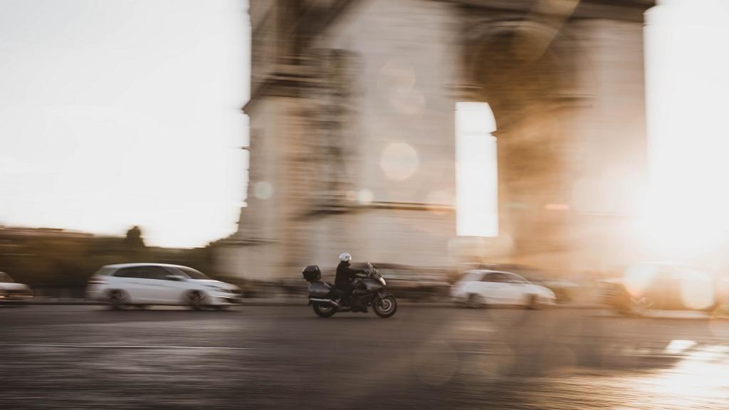 A Paris, les verbalisations de deux-roues motorisés ont augmenté de 170% Scoote10