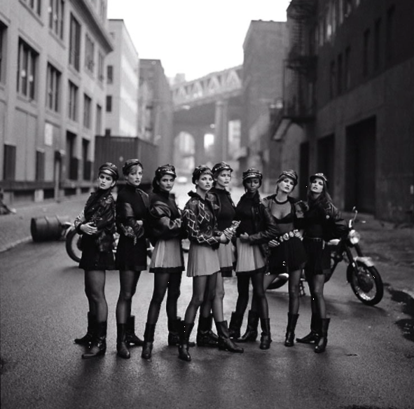 Peter Lindbergh - La mode et les motos Snip_828