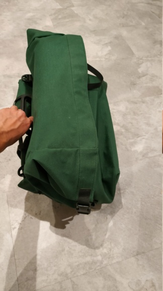 [VENDU] Grand sac avant Roltopas vert de chez Radical Design Img_2019