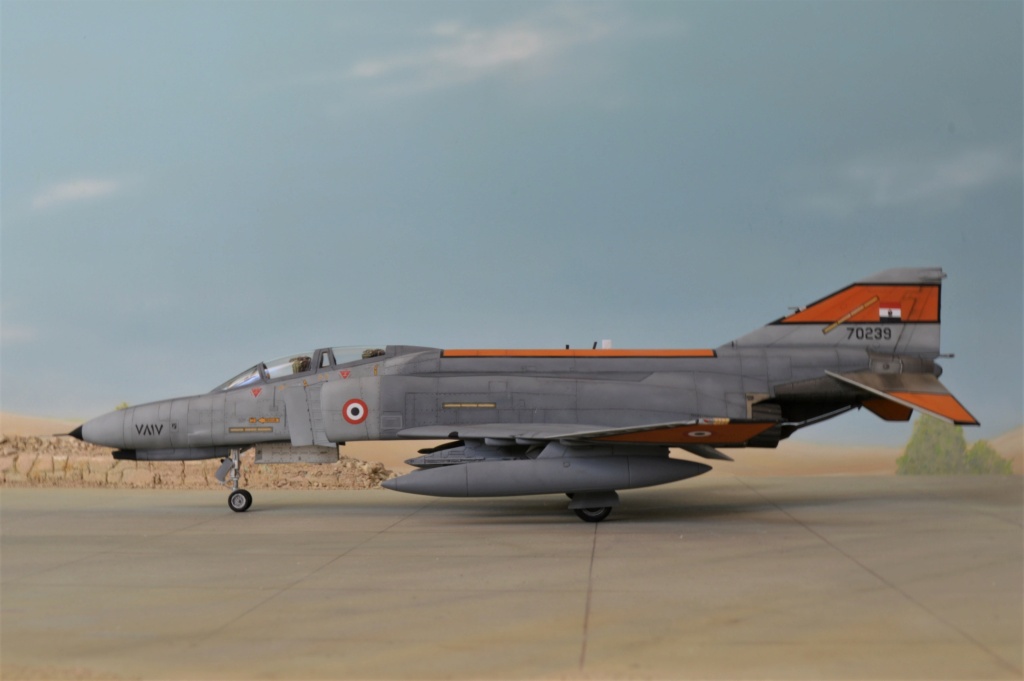 [Hasegawa] 1/72 - McDonnell-Douglas F-4E Phantom II "Pharaoh"  Dsc_0322