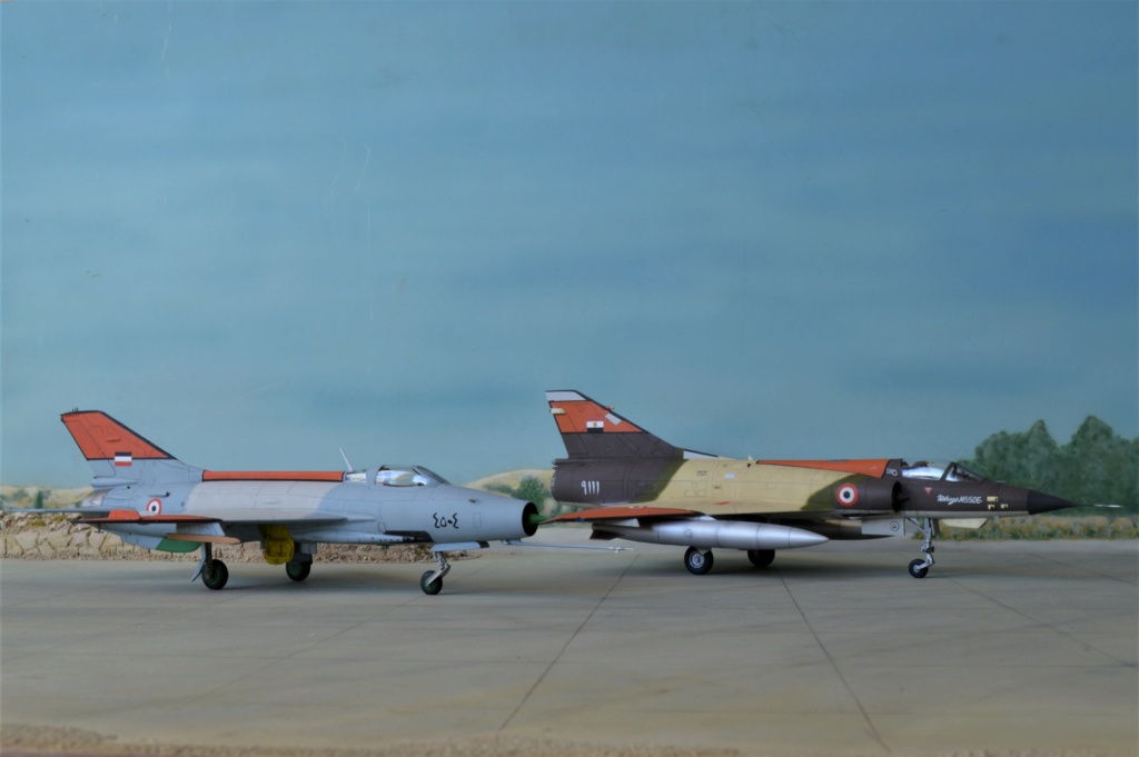 [Modelsvit] 1/72 - Dassault Mirage 5SDE Horus Egypte   - Page 2 Dsc_0409