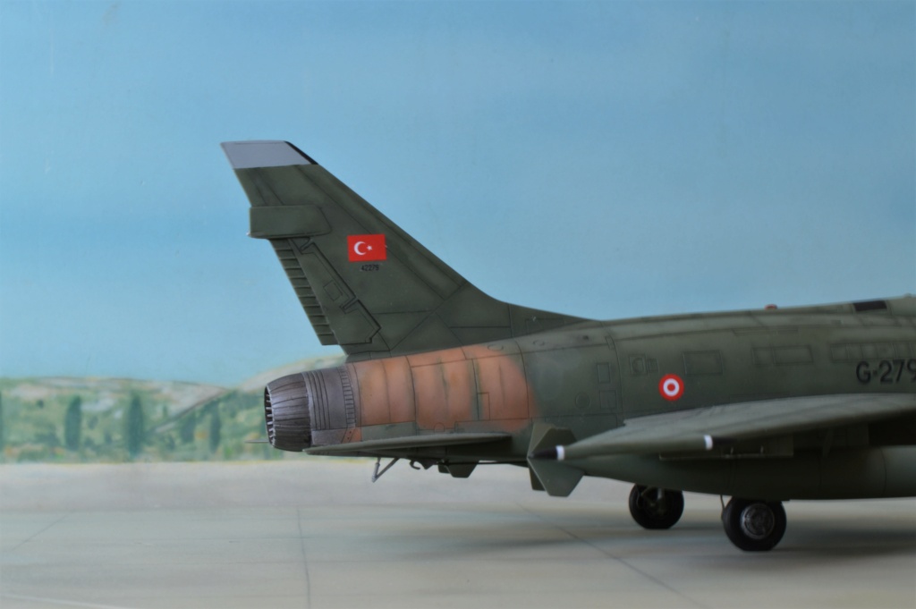  [ESCI] North American F-100D Super Sabre Turquie (ex-danois)  1/72 Dsc_0809