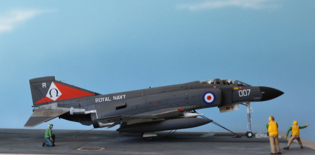 [Airfix]  1/72 - McDonnell-Douglas F-4K Phantom II  Royal Navy Dsc_0990