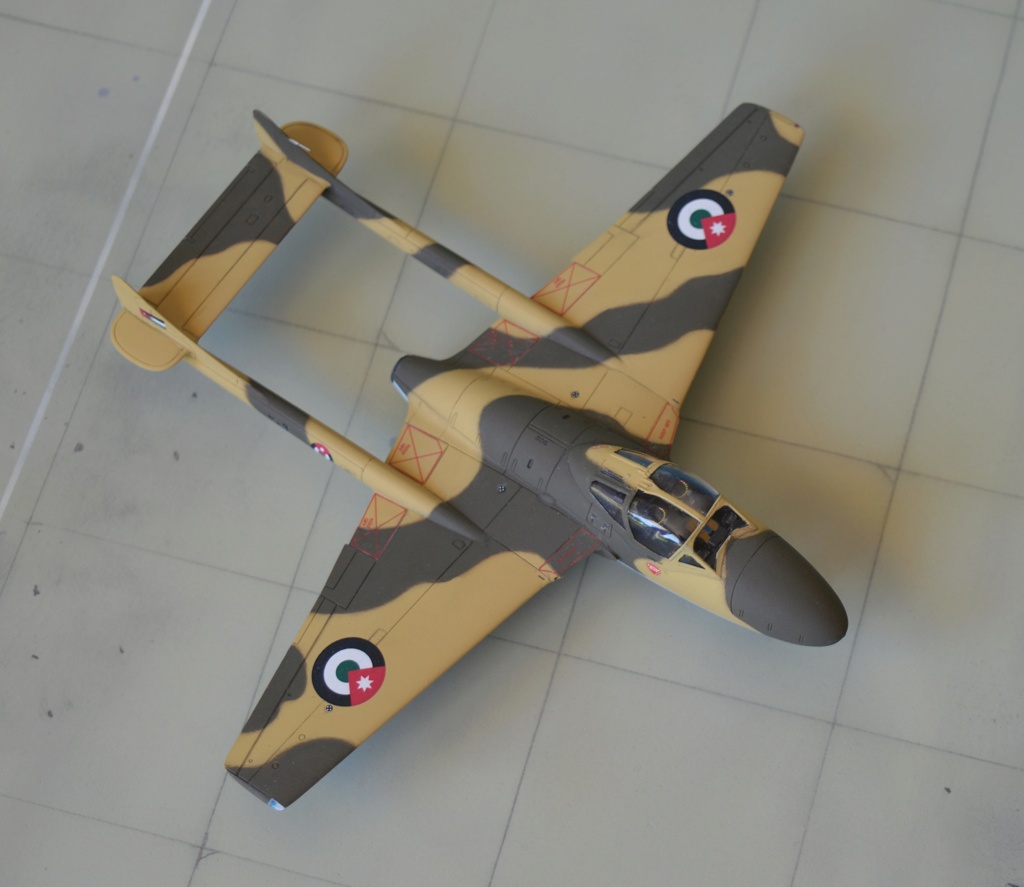 [Airfix] 1/72 - De Havilland Vampire T-11 Jordanie Dsc_1093