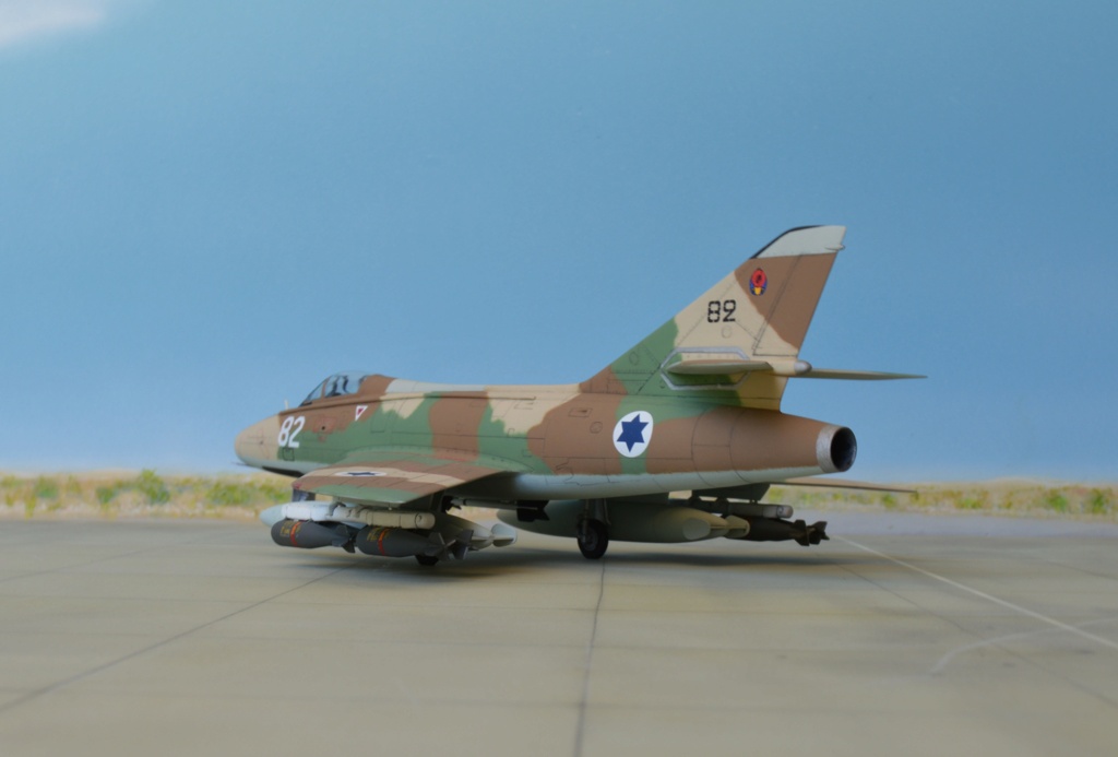 |AZ Model + Airfix] 1/72 - Super Mystère B2 Sa'ar'  Israël  (smb2) Dsc_1100