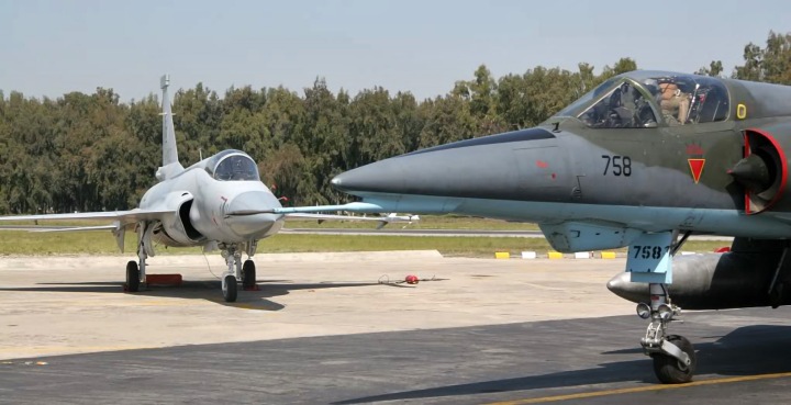 [Modelsvit] 1/72 - Dassault Mirage 5SDE Horus Egypte   Jf-17_10