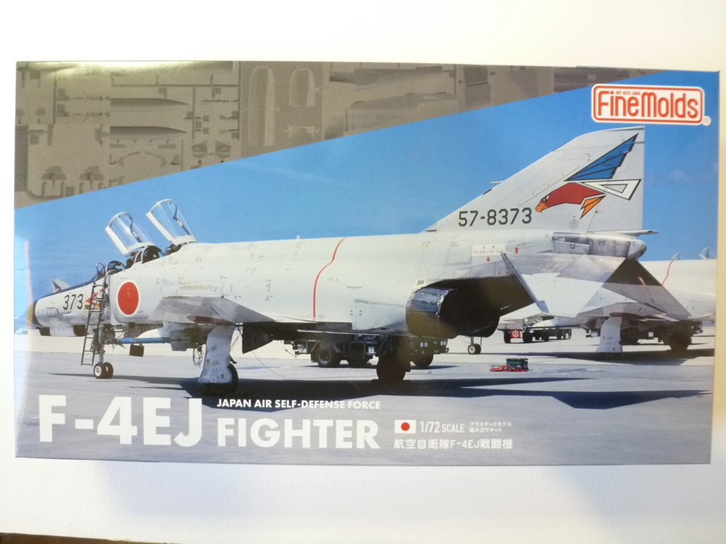 F 4E Phantom II USAF, Viet-Nam 1972  Finemolds  1/72 P1190217