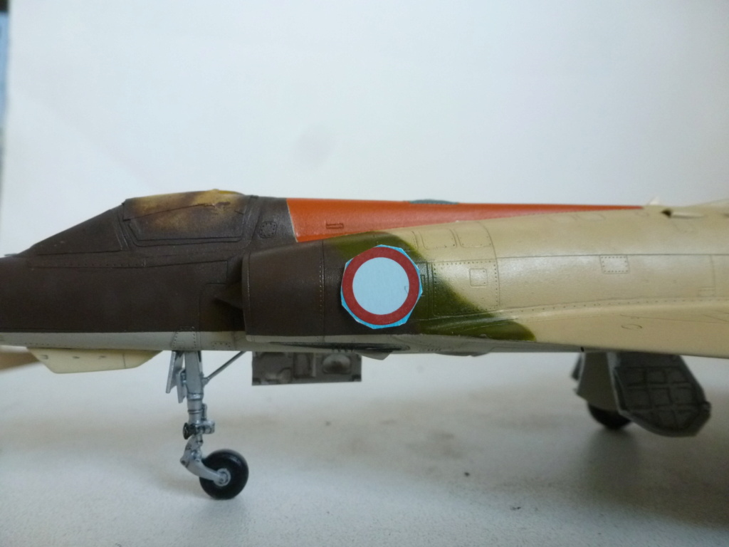 [Modelsvit] 1/72 - Dassault Mirage 5SDE Horus Egypte   - Page 2 P1240922