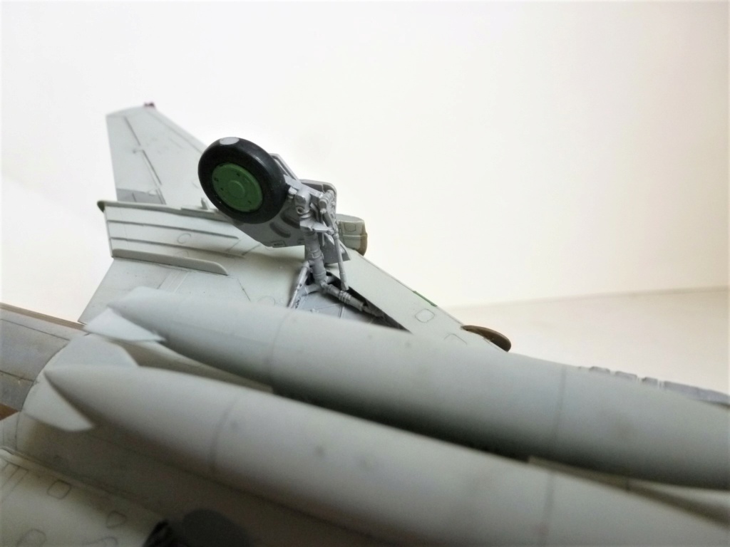 [Modelsvit] 1/72 -  Sukhoi Su-22 UM3K Fitter  Irak   P1250320