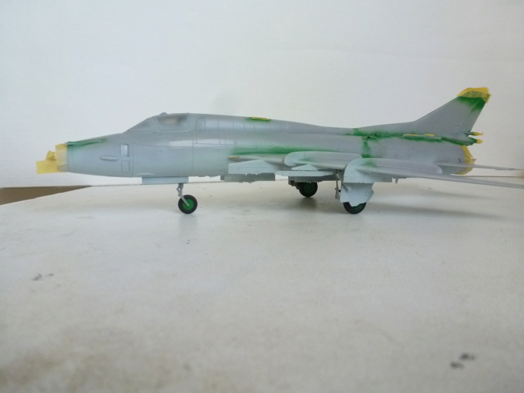 [Modelsvit + Vespa Model Kits] 1/72 Sukhoi Su-22 M3 J Fitter   -   conversion South Yemen AF  P1260432