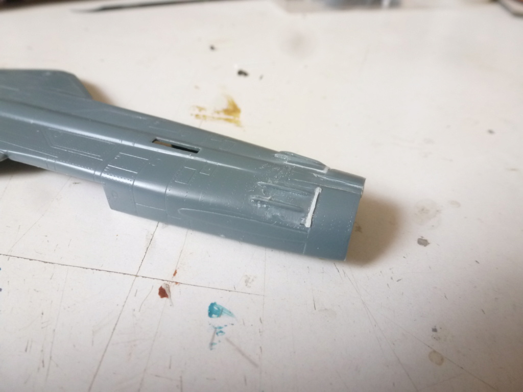 [KP] 1/72 - Mikoyan-Gourevitch Mig-23 Flogger BN  Irak   P1290013