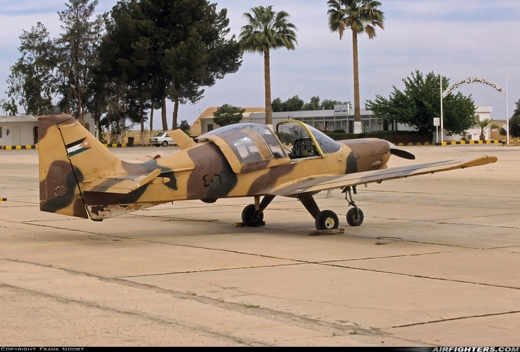 [KP] 1/72 - Scottish Aviation Bulldog 125 Jordanie  Photo_20