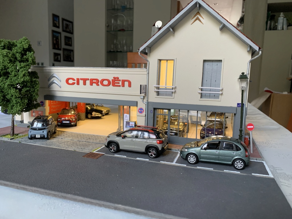 Maquette n°081 : L'agent Citroën Ile de France Img_9112